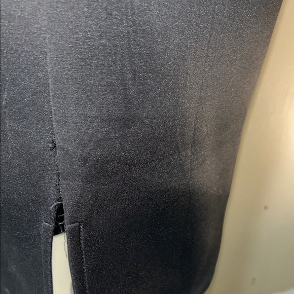 Nikki Lund Elegant Black One-Shoulder Dress - Picture 6 of 16